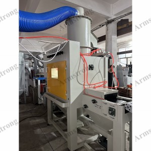 Sand blasting machine